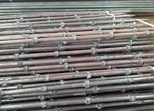 铁力隧道钢花管